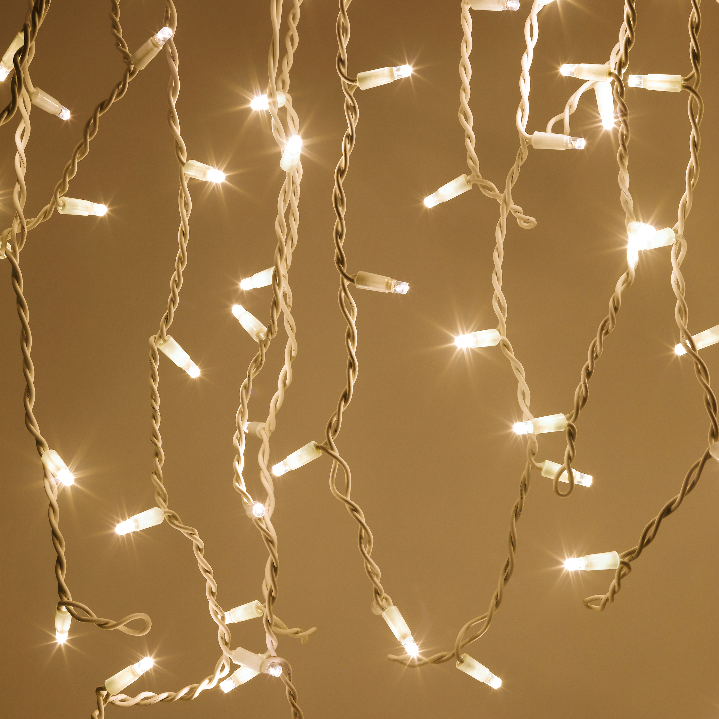 ERAPS-SK1 ЭРА Гирлянда 600LED Занавес 2м*3м, теплый свет, бел. мерц, бел. каучук, 220В, IP65
