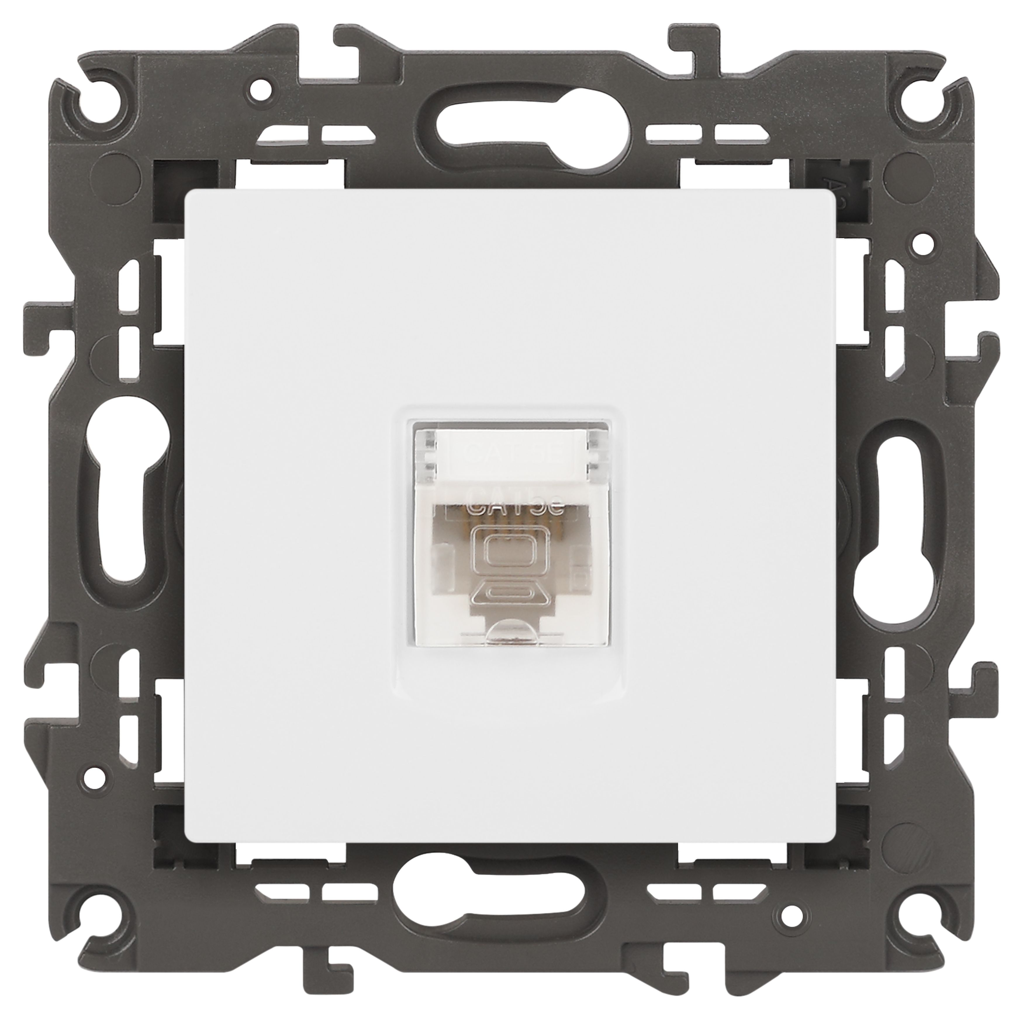Розетка ЭРА Elegance 14-3107-01 информационная RJ45 IP20 белый