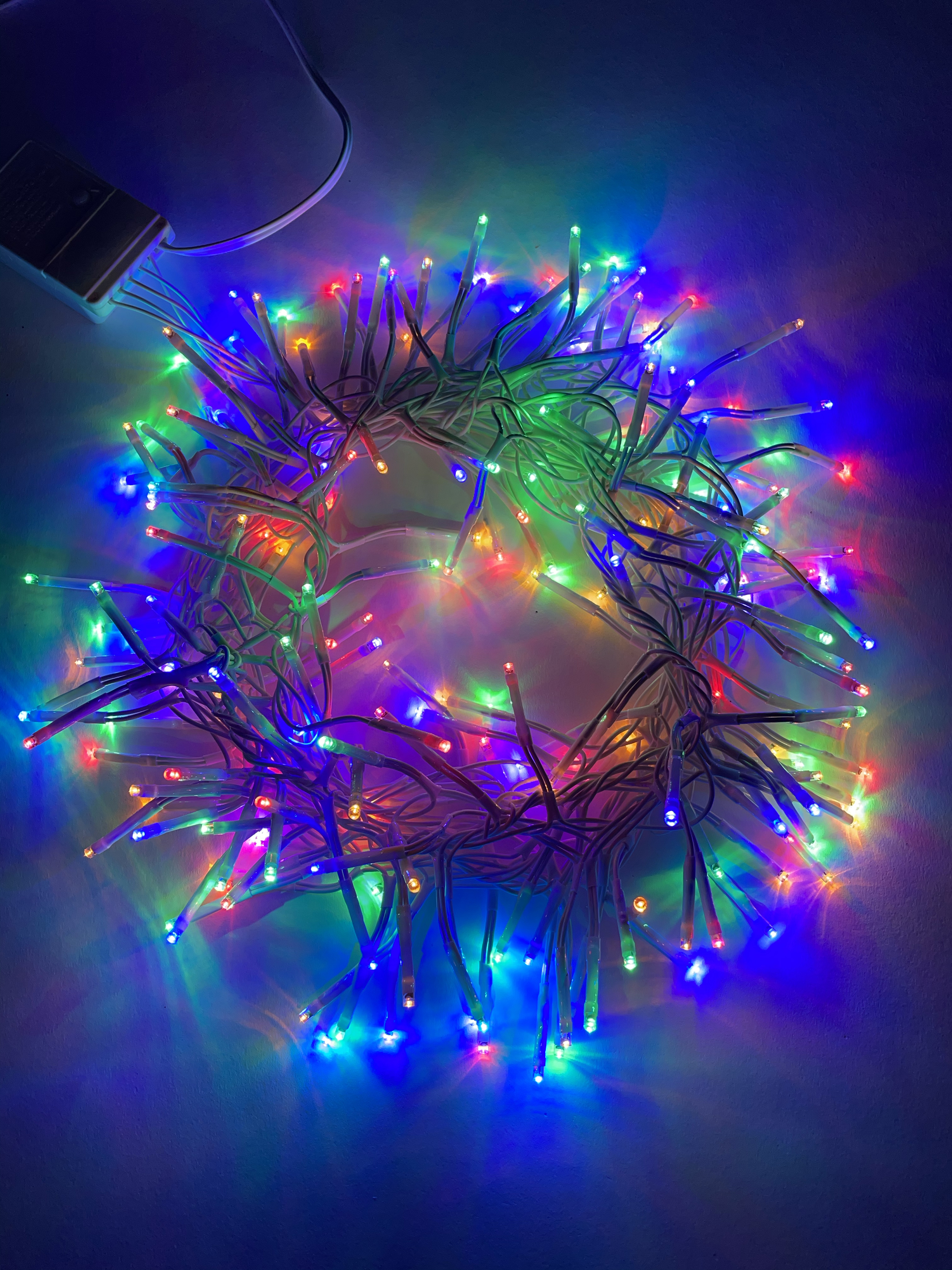 ENIN - WM ЭРА Гирлянда LED Мишура 3.9 м белый провод, мультиколор, 220V (24/576)